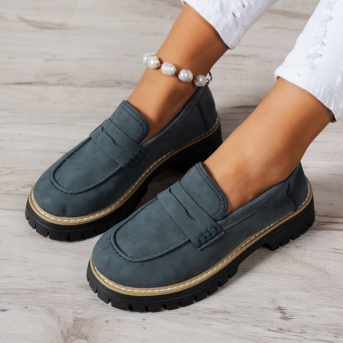 Women's Casual Retro Suede Loafers with Chunky Heel Platform