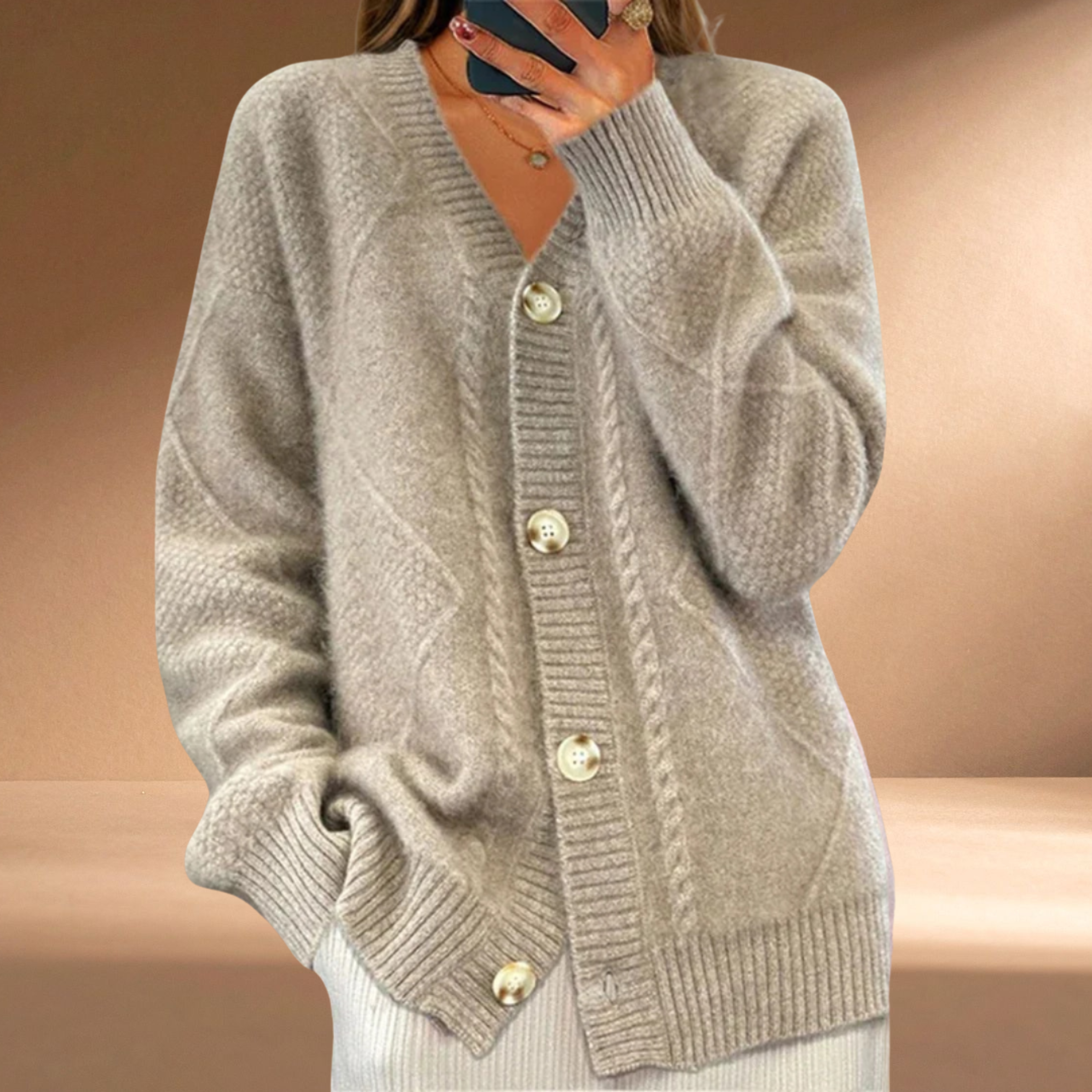 Éloise | Cozy Knit Cardigan